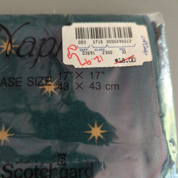 Vintage Holiday Christmas Dinner Table Napkins 17x17" Set 4 Gift Box Bow - Picture 2 of 6